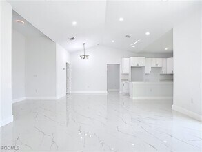 Building Photo - 5002 Bygone St