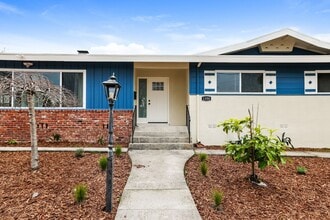 Building Photo - 1350 Washington Ave