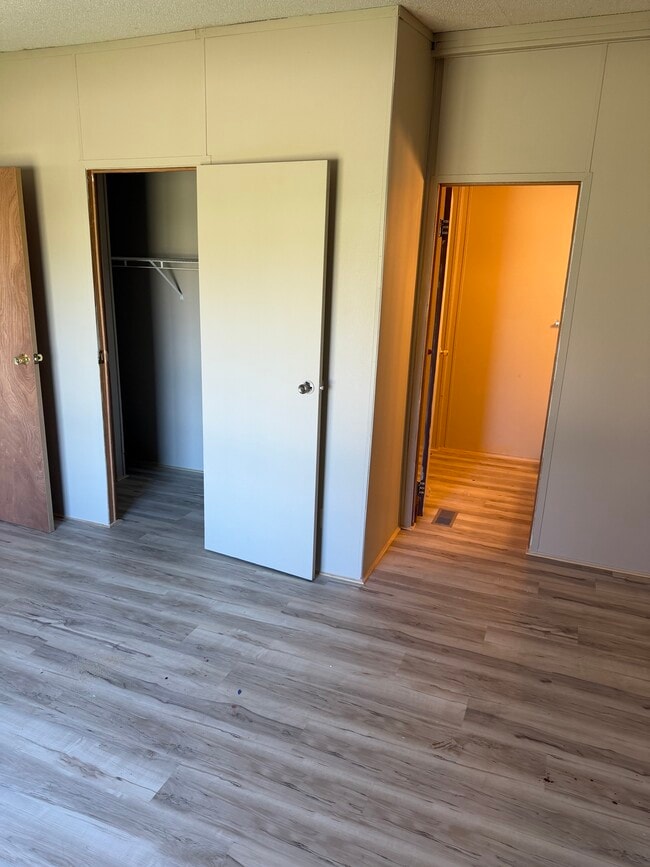 Foto del edificio - 314 S Logan St