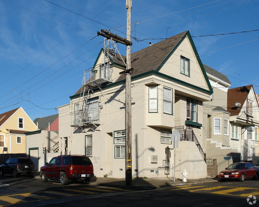 Building Photo - 3840 Folsom St