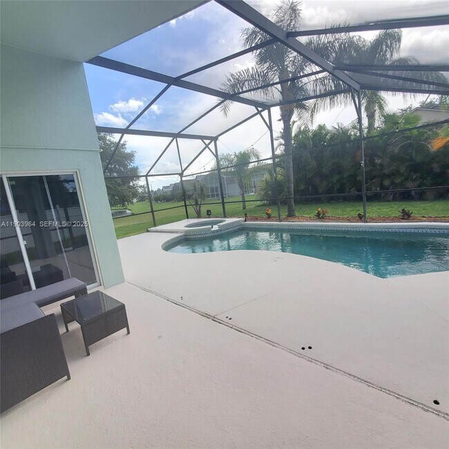 Foto del edificio - 2505 Hybrid Ct