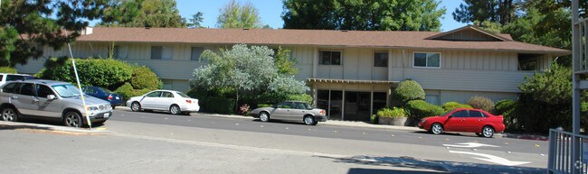 Building Photo - Lafayette Patio Apartments