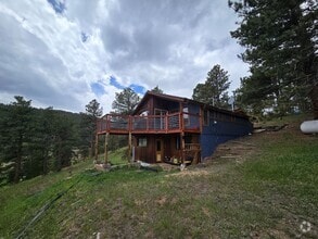 Building Photo - 229 Crestwood Ct