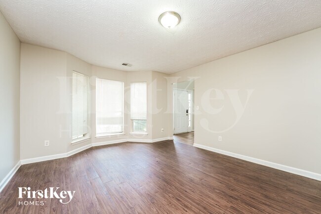 Building Photo - 7166 Stonebrook Ln