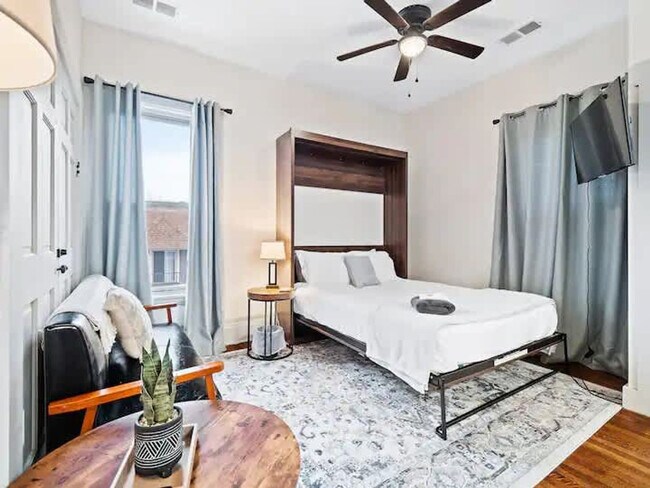 Foto del edificio - 1856 E 89th St
