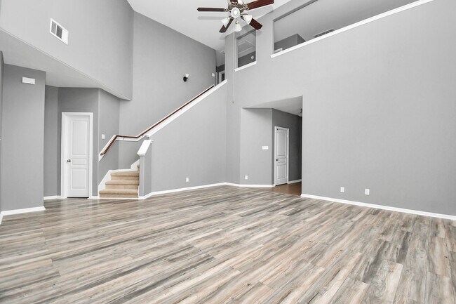 Foto del edificio - 6011 Coleus St