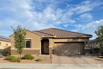 Building Photo - 9017 W Rolling Springs Dr