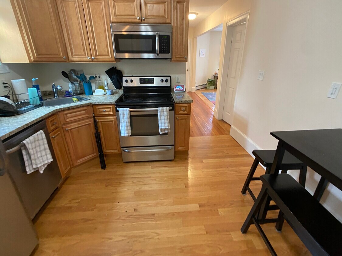 Foto principal - 6 Nashua St