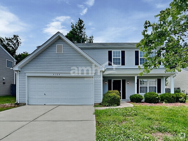 Building Photo - 4104 Hunters Trail Dr