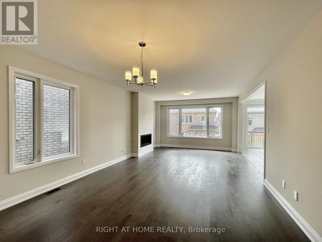 Building Photo - 12 Sweet Cicely St