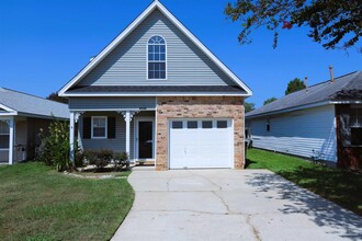 Building Photo - 4006 Glenway Dr