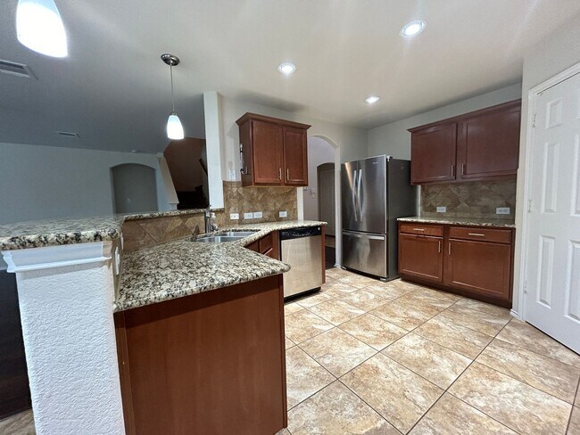 Building Photo - Sunlit Sanctuary: Spacious 4-Bedroom Home ...