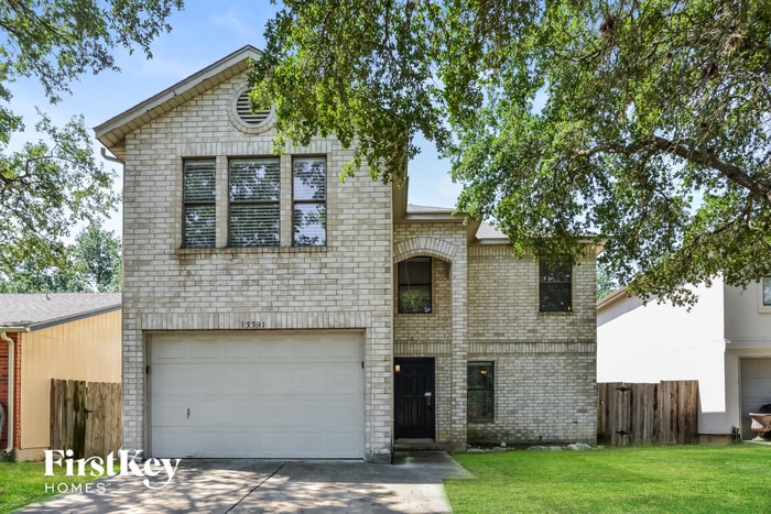 Primary Photo - 13391 Greenstone