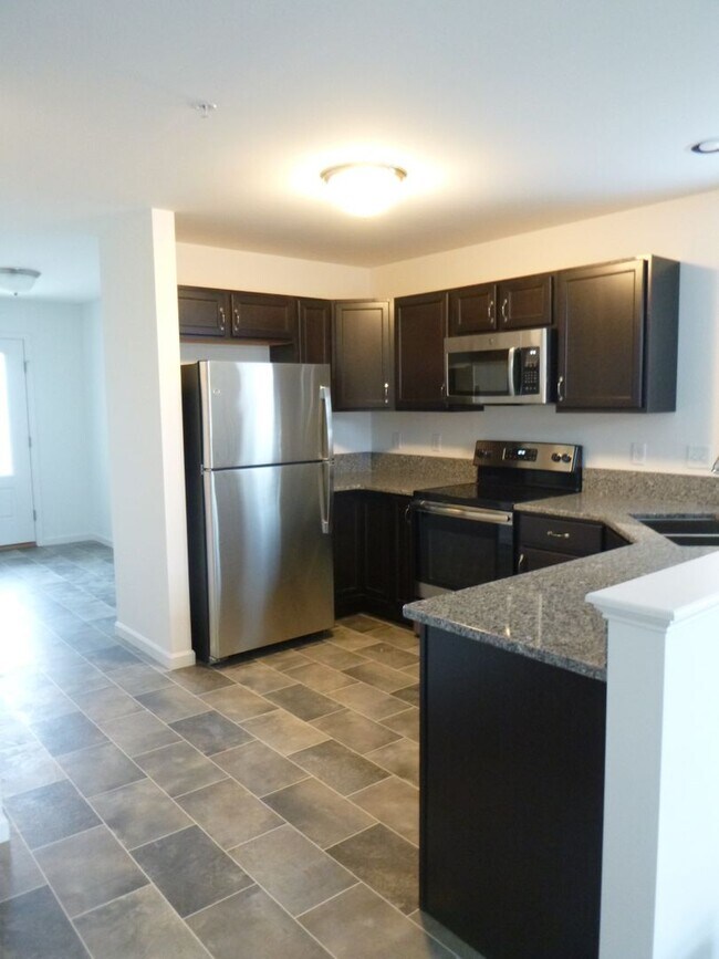 Foto del edificio - 4617 Hamlin Ln