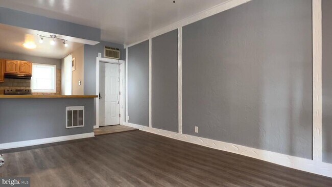 Building Photo - 3436 D St