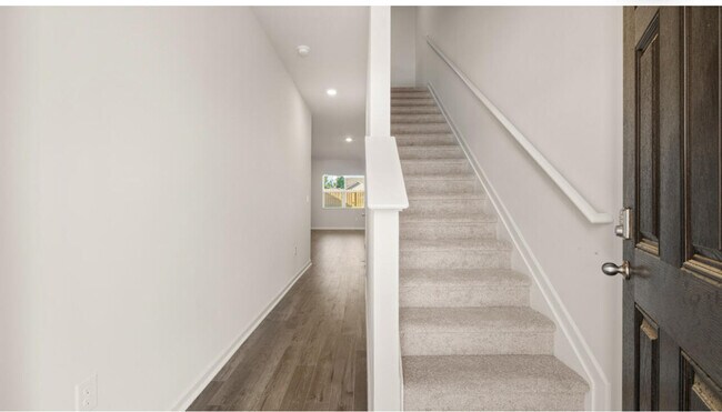 Foto del edificio - 4332 Newland St