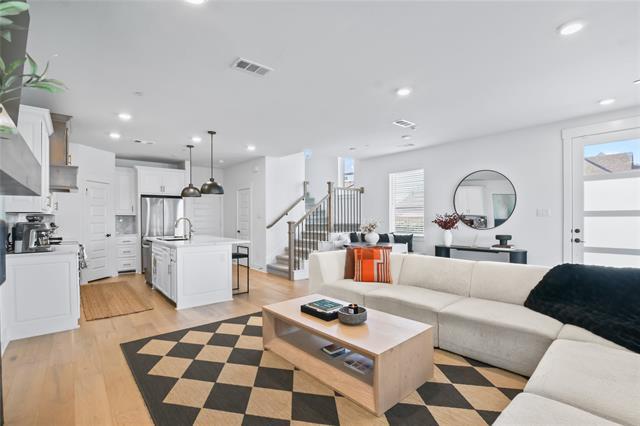 Foto del edificio - 861 Mountain Laurel Dr