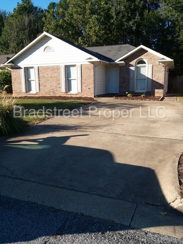 Primary Photo - 2255 Birchwood Dr