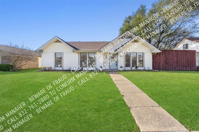 Building Photo - 2420 Majestic Dr