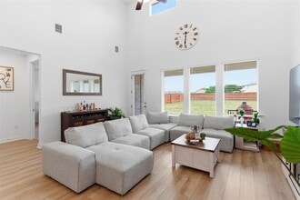 Building Photo - 105 Nuntree Cv