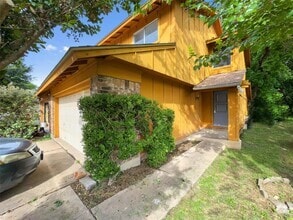 Building Photo - 10403 Golden Meadow Dr