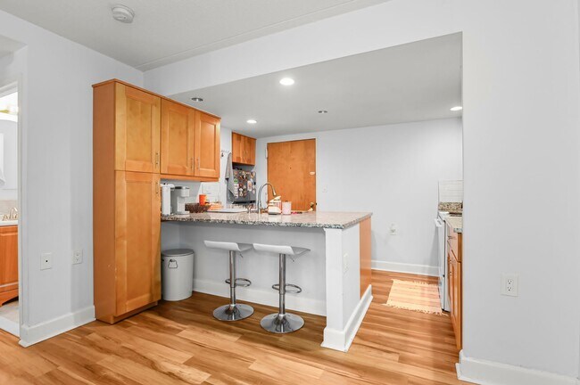 kitchen - 60 Strawberry Hill Ave