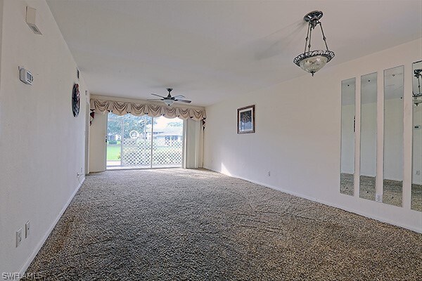 Foto del edificio - 1357 Churchill Cir