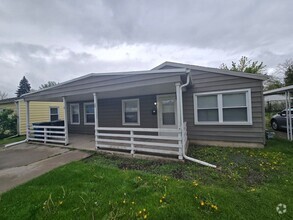 Building Photo - 3725 Terrace Dr