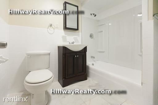 Building Photo - 3 br, 1 bath  - 746 Bennington St 1