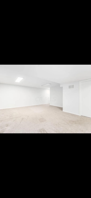 Building Photo - 828 Brittany Dr