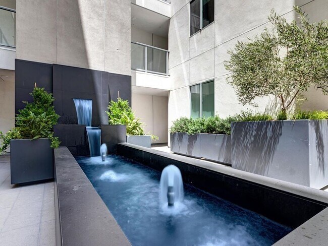 Building Photo - 1330 Federal Ave