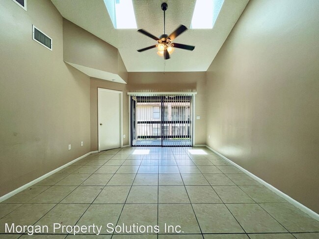 Building Photo - 3 br, 3 bath House - 3000 S. Semoran Blvd. #6
