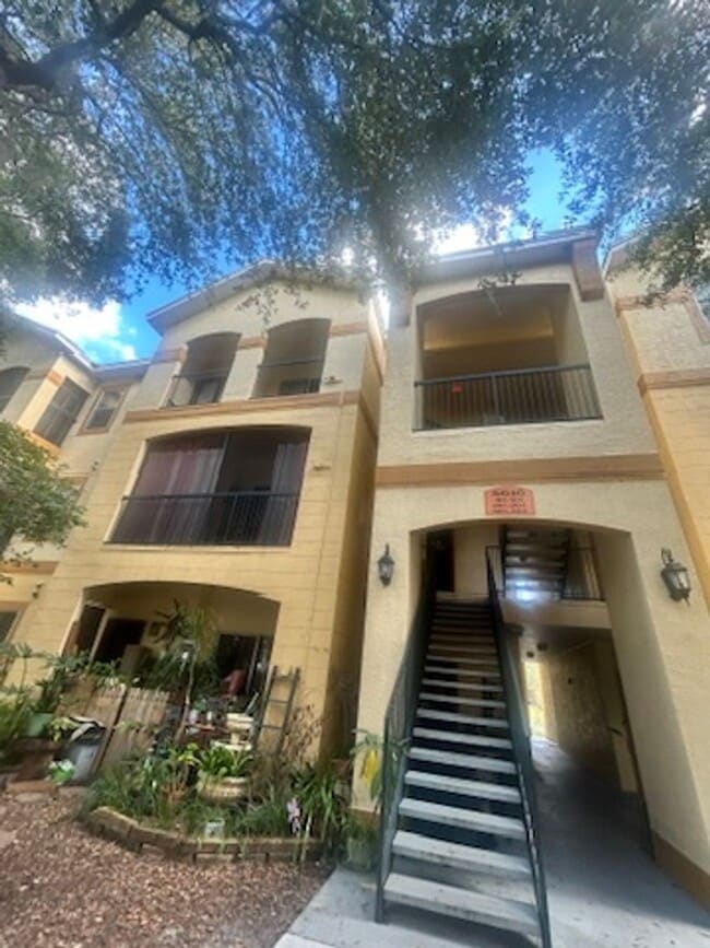 Building Photo - 5616 Pinnacle Heights Cir