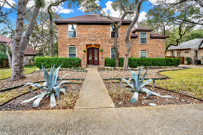 Building Photo - 8606 Cheviot Heights