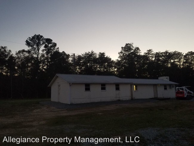 Building Photo - 4 br, 1.5 bath House - 12130 Green Oak Rd
