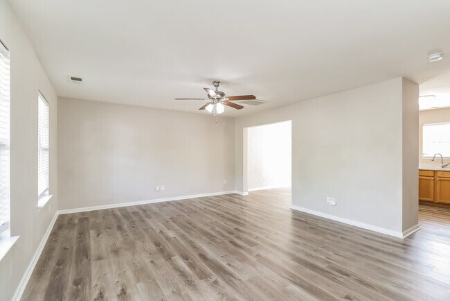 Foto del edificio - 2910 Rockingham Ct SW