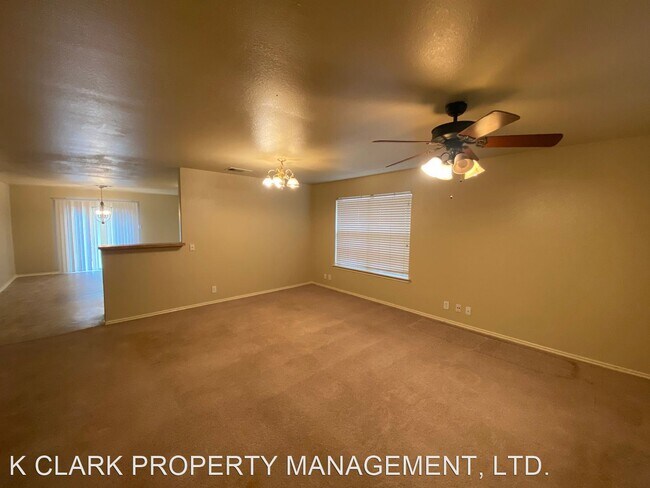 Foto del edificio - 4 br, 2.5 bath House - 3338 WHISPER MANOR