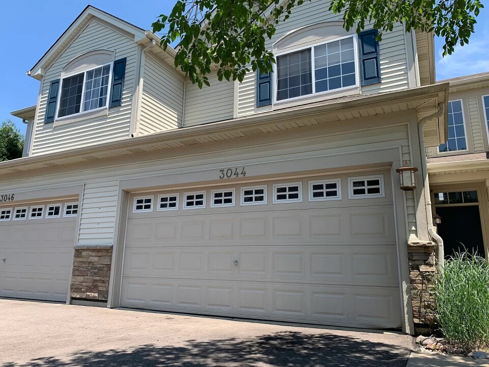 3044 Troon Dr, Montgomery, IL 60538 Townhome Rentals in Montgomery IL