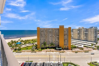 Building Photo - 405 N Ocean Blvd