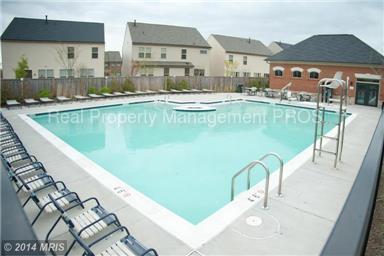 7766 Cedar Branch Dr Gainesville Va 20175 Townhouse For Rent In Building Photo 7766 Cedar Branch Dr