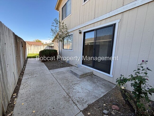 Foto del edificio - 136 Dayton Village Pkwy