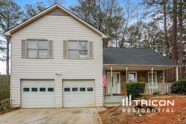 Building Photo - 4808 Fenbrook Drive Stone Mountain GA