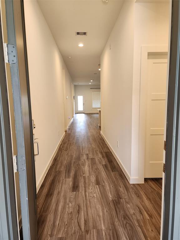 Building Photo - 10319 Rainbow Cove Ln