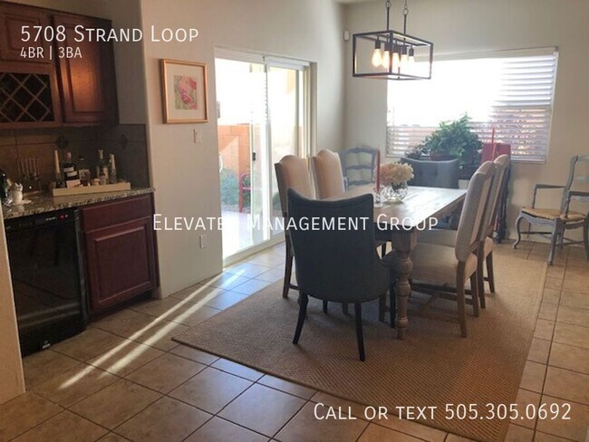 Building Photo - 5708 Strand Loop SE