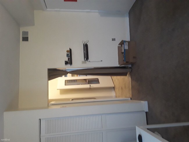 Building Photo - 1 br, 1 bath Apartment - 63 Whalley Ave