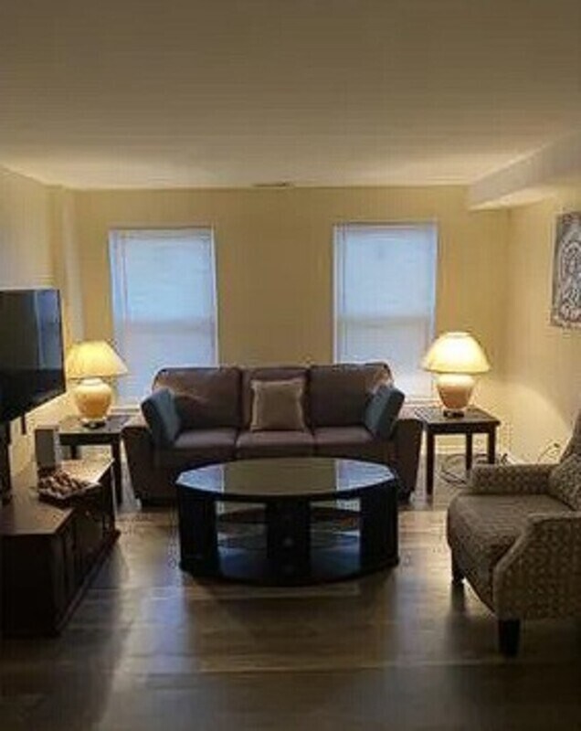 Foto del edificio - 2721 S 76th St