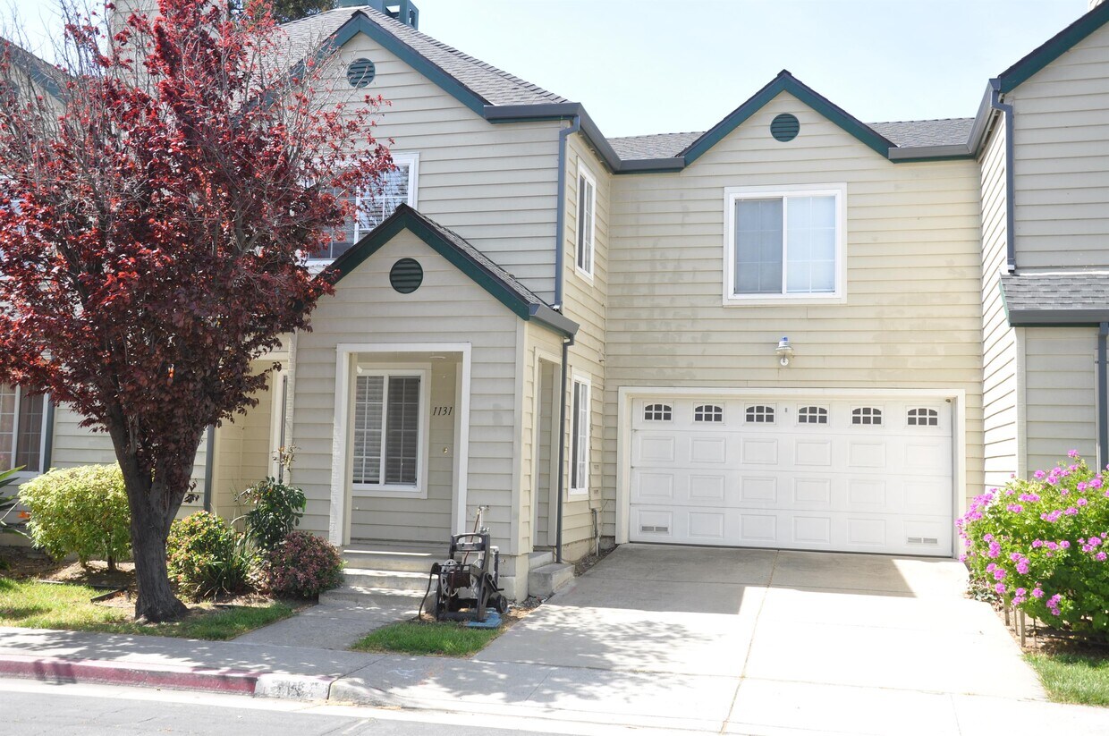 1131 Chen St, San Jose, CA 95131 Townhouse for Rent in San Jose, CA