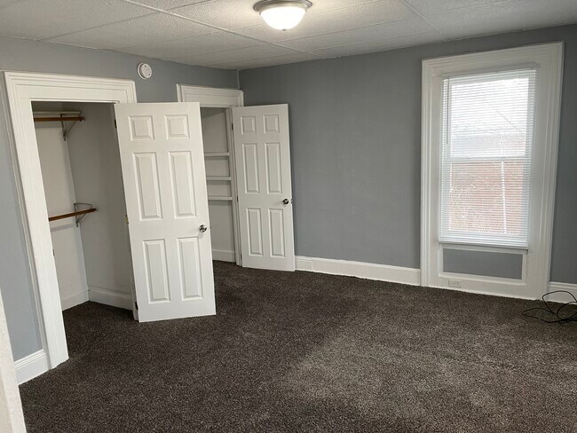 Foto del edificio - 210 S Woodlawn Ave