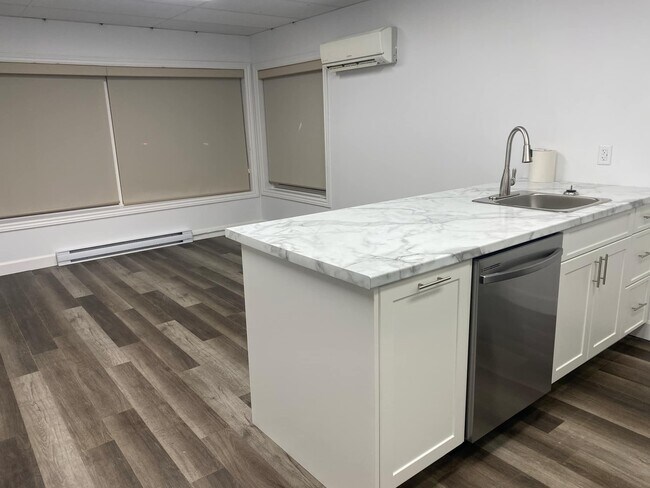 Photo du bâtiment - 86 Dufferin Ave