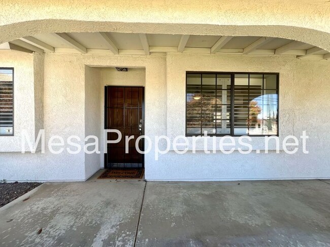 Building Photo - 18387 Seaforth St